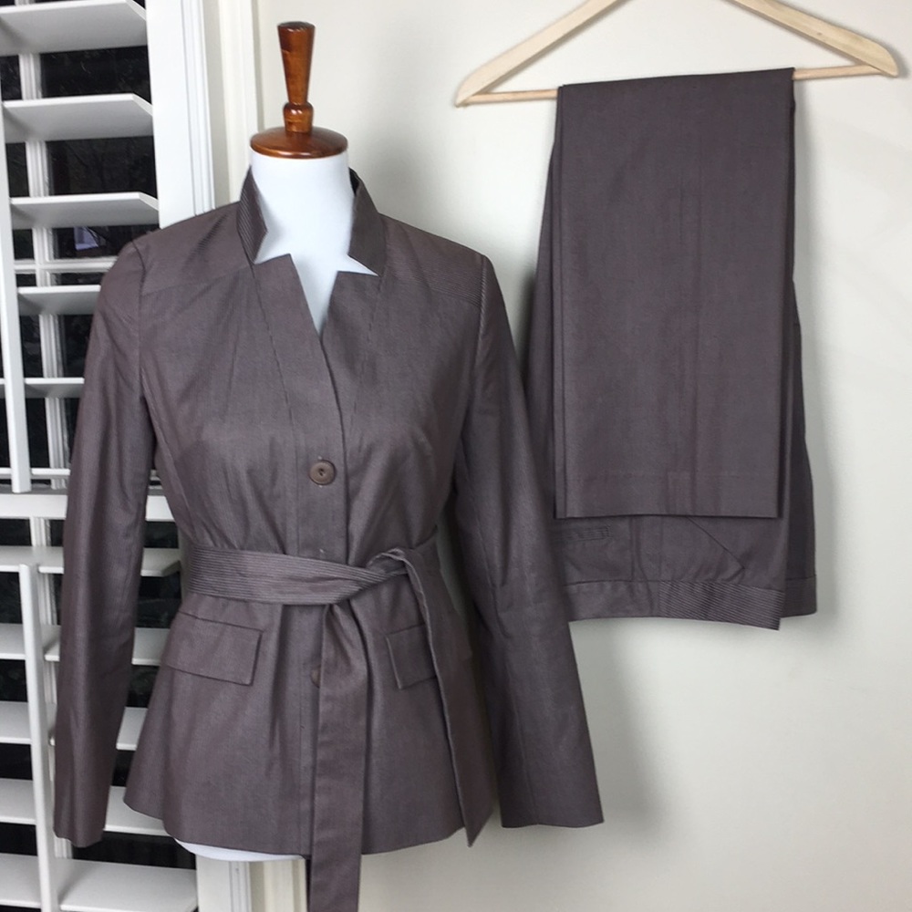 Pendleton pan suit belt brown pin striped Sz 4